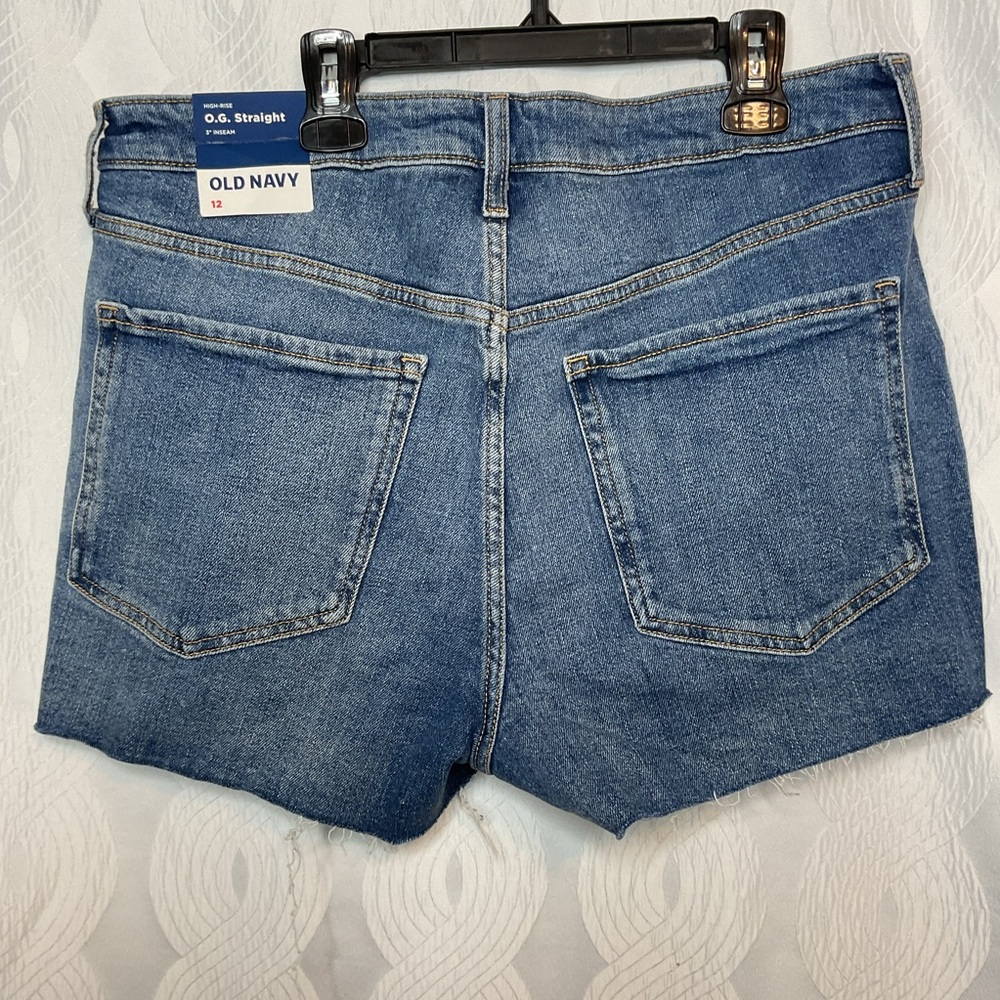 Old Navy O.G. straight 3 in inseam high rise shorts 12 NWT - Picture 5 of 9